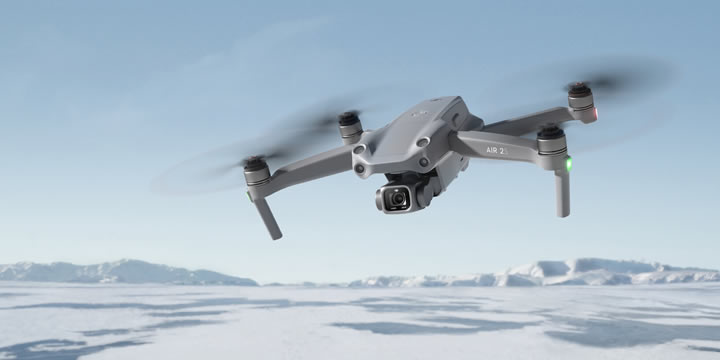 DJI Air 2Sは、5.4K UHD動画を撮影できる1インチカメラセンサーを搭載。8kmの伝送距離、マスターショットのようなインテリジェント撮影モードなど、様々な機能を多数搭載し、旅先での撮影を強力にアシストします。